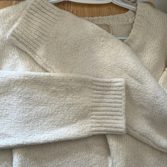 Michael Kors v-neck sweater cream - Picture 5 of 5